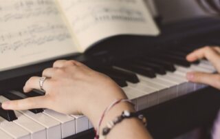 brlv-Statement: Künstlerisch-musischen Fächern an den Grundschulen größtmöglichen Raum gewähren